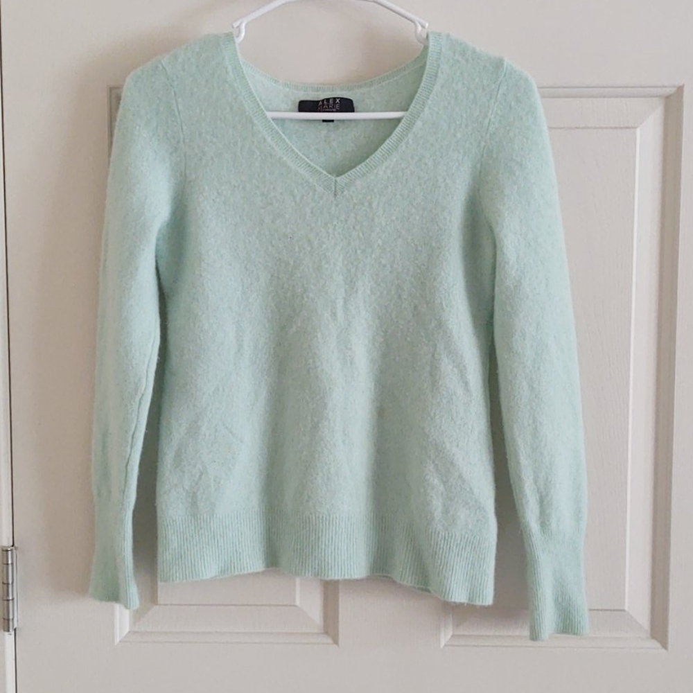 Alex Marie Mint Green Cashmere V-Neck Pullover